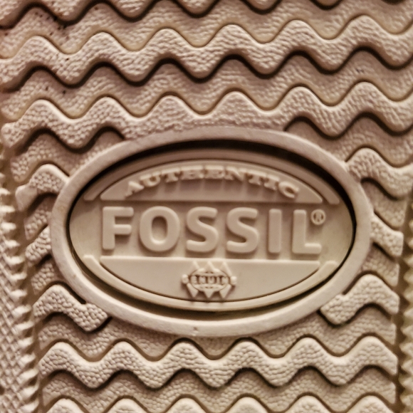 Fossil Slip-on Sneakers - Picture 10 of 10